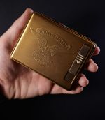 جاسیگاری فندکدار طلایی کد 09